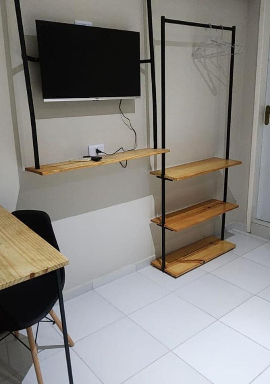 Apartment Bob *